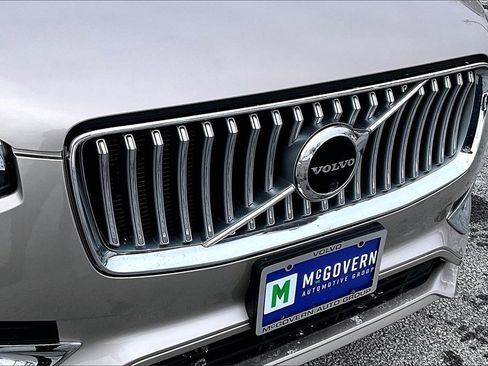 Used 2023 Volvo XC90 B6 Plus w/ Protection Package Premier image 34