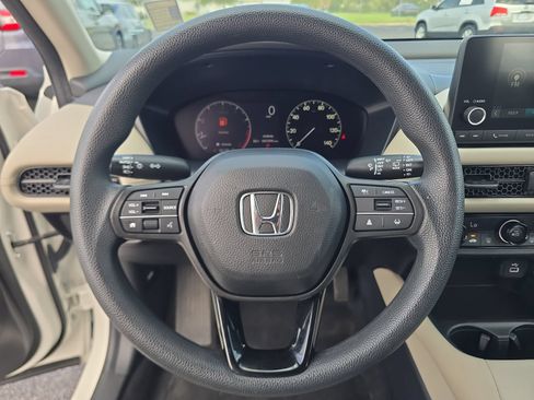 Certified 2023 Honda HR-V LX image 23