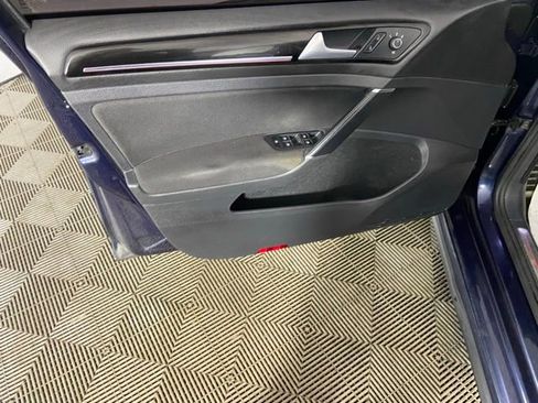 Used 2015 Volkswagen Golf 2.0T S image 23