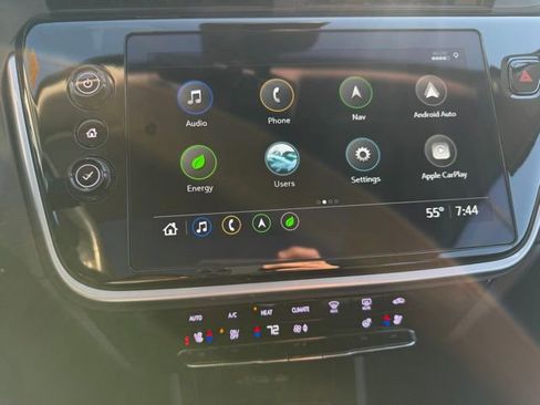 Used 2023 Chevrolet Bolt EUV Premier w/ Sun & Sound Package image 14