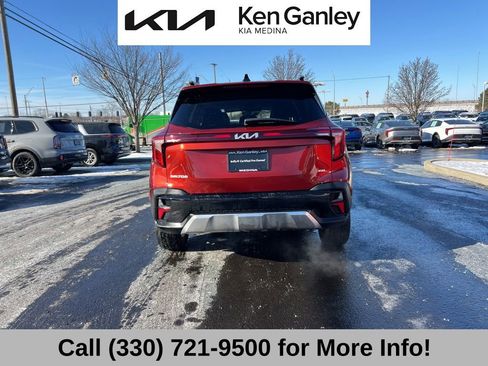 Certified 2024 Kia Seltos S image 12