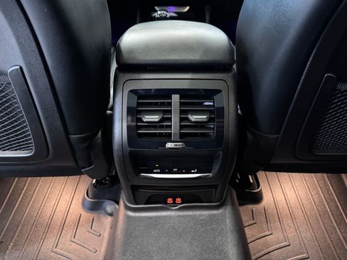 Used 2023 BMW X3 xDrive30i w/ Premium Package image 29