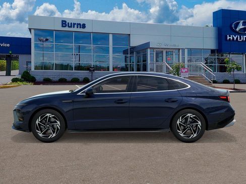 New 2026 Hyundai Sonata SEL FWD image 3