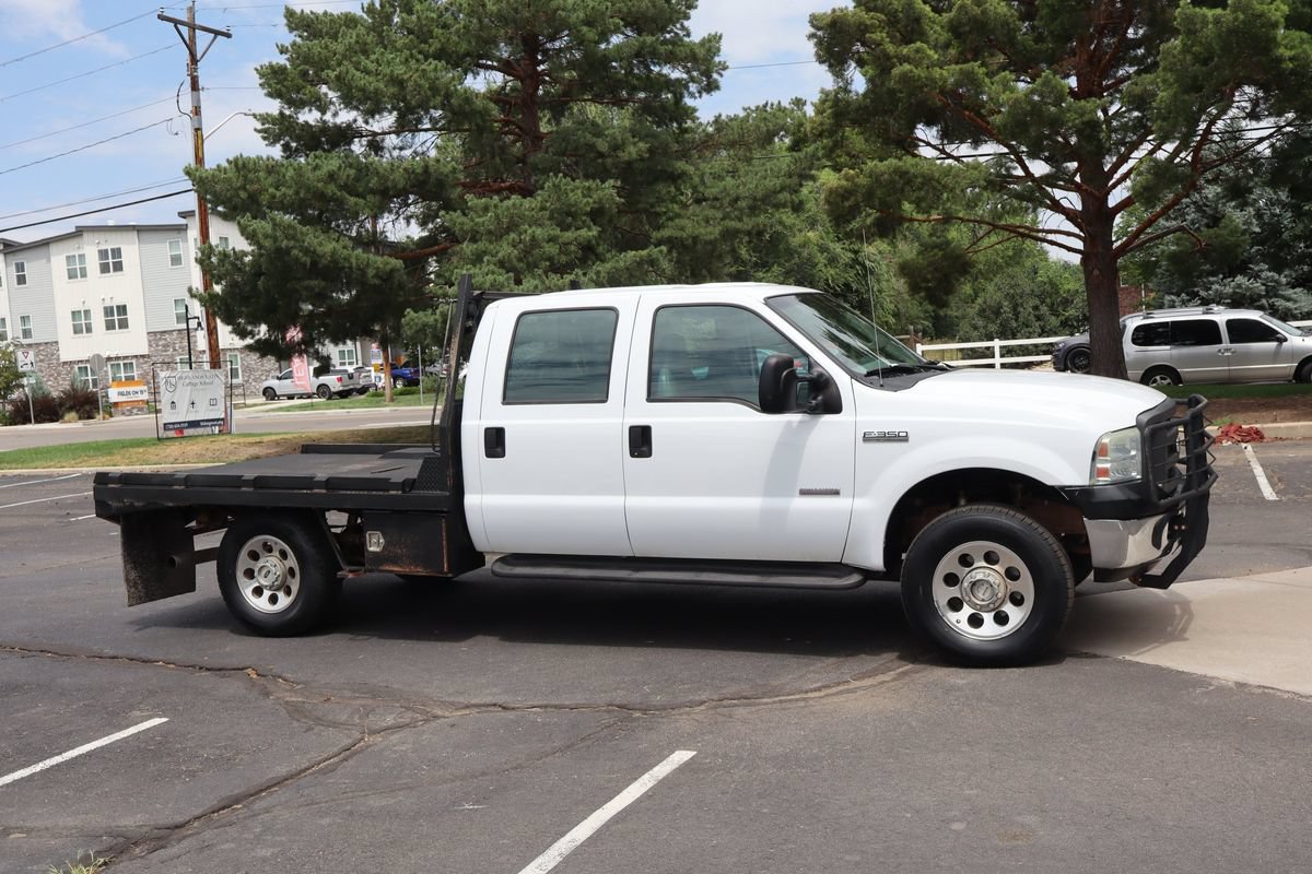Used 2005 Ford F350 XL AWD/4WD image 2