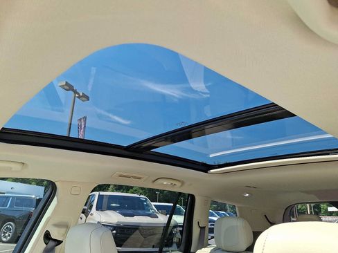 Used 2020 Cadillac XT6 Premium Luxury FWD image 14