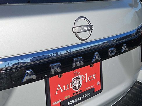 Used 2021 Nissan Armada SV w/ SV Appearance Package image 11