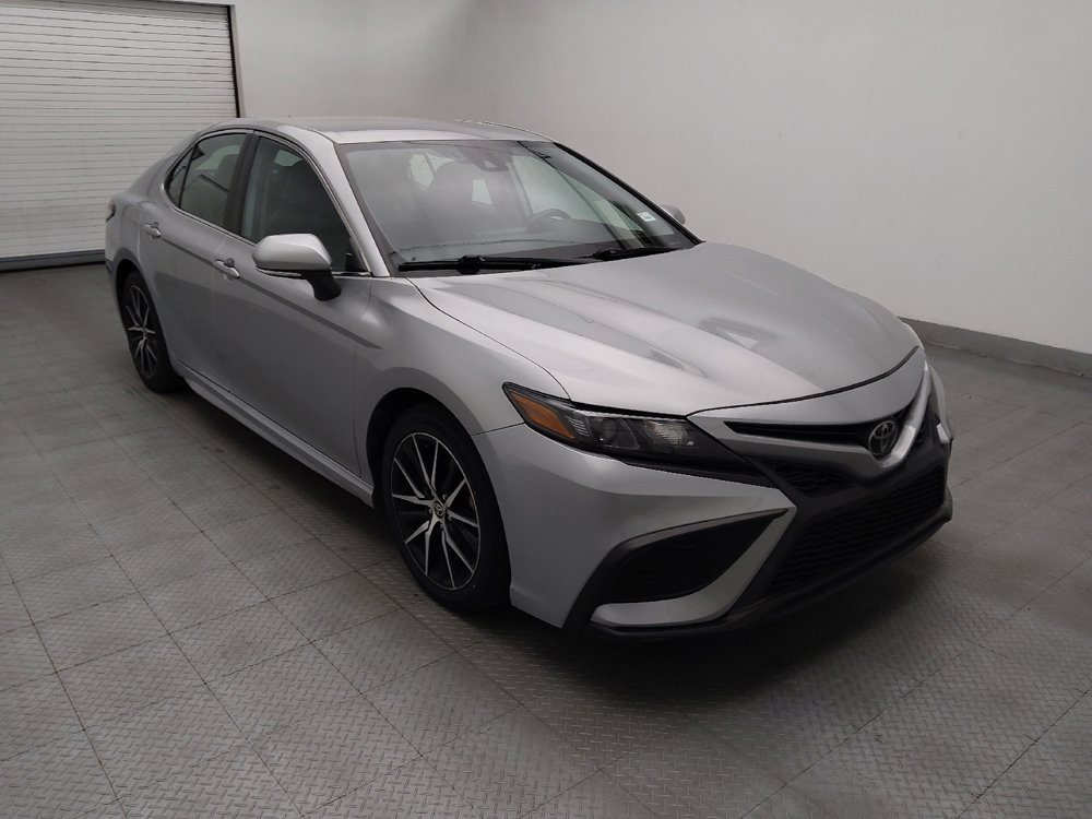 Used 2023 Toyota Camry SE FWD image 13