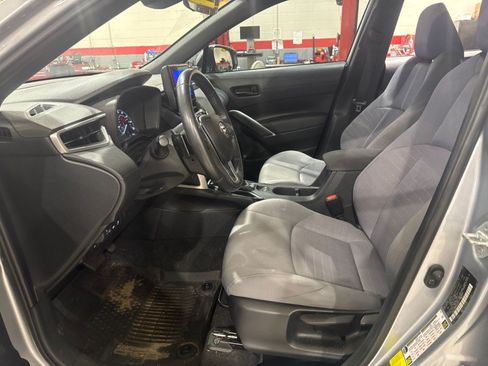 Certified 2024 Toyota Corolla Cross AWD Hybrid image 40