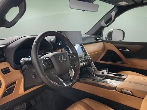 New 2026 Lexus LX 700h Luxury AWD/4WD image 11