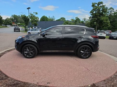 Used 2021 Kia Sportage S AWD/4WD image 2