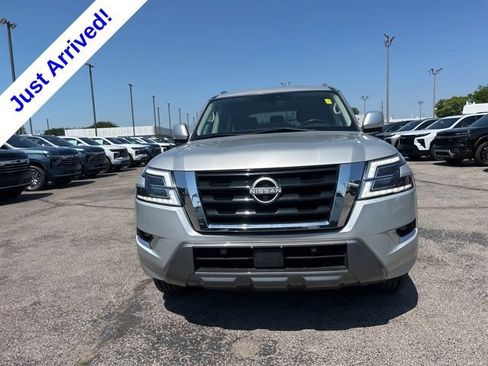 Used 2024 Nissan Armada SL AWD/4WD image 9