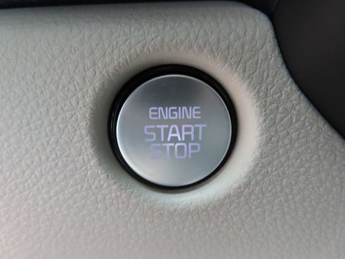 New 2026 Kia Carnival SX FWD image 13