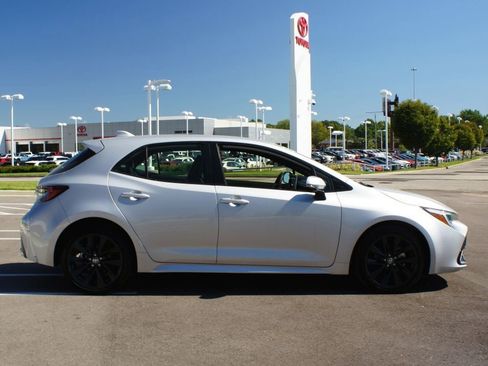 Used 2023 Toyota Corolla XSE image 19