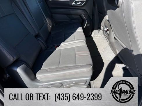 Used 2023 Chevrolet Suburban RST w/ Sport Performance Package AWD/4WD image 37