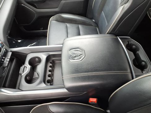 Used 2024 RAM 1500 Laramie image 14