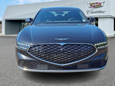 Used 2023 Genesis G90 3.5T AWD/4WD image 2