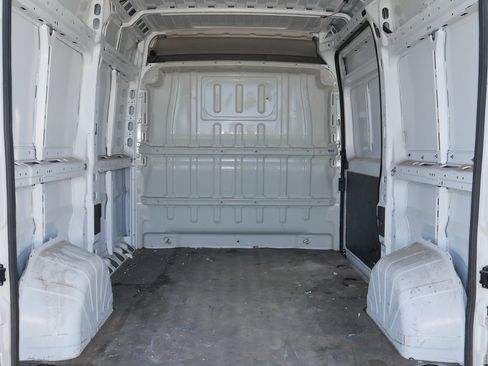 Used 2017 RAM ProMaster 2500 image 10