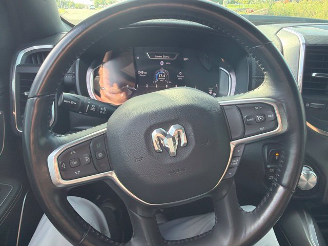 Used 2023 RAM 1500 Laramie AWD/4WD image 13