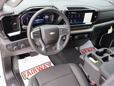 New 2026 Chevrolet Silverado 1500 LT image 25