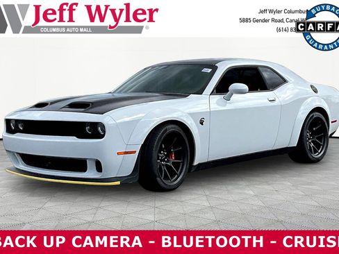 Used 2023 Dodge Challenger SRT Hellcat image 1