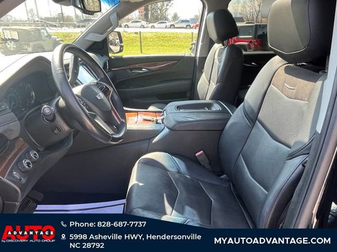 Used 2016 Cadillac Escalade Premium image 23