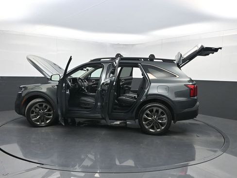 Used 2021 Kia Sorento EX w/ EX AWD X-Line Package image 38