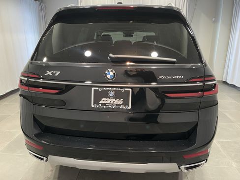 Used 2026 BMW X7 xDrive40i w/ Premium Package AWD/4WD image 5