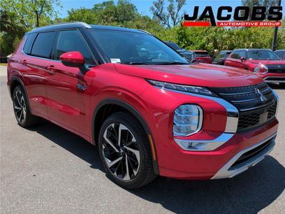 New 2025 Mitsubishi Outlander SEL