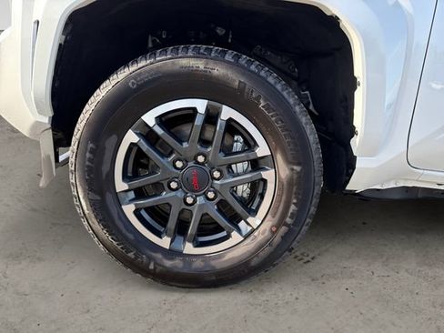 Certified 2025 Toyota Tacoma TRD Sport w/ TRD Sport Upgrade Package AWD/4WD image 14
