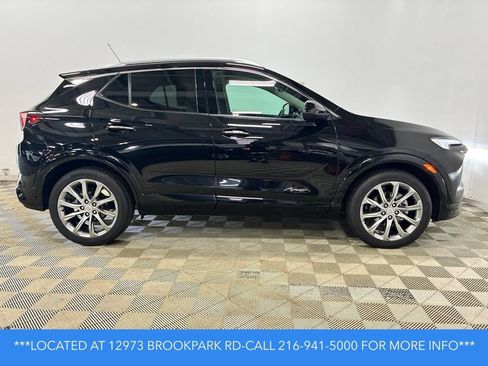 Used 2024 Buick Encore GX Avenir w/ Avenir Convenience Package FWD image 4