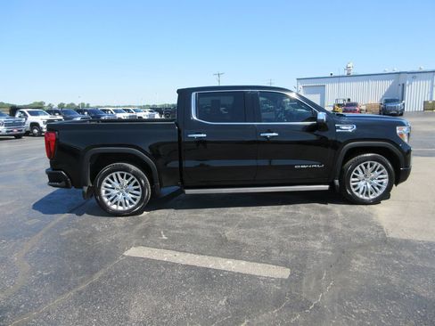 Certified 2019 GMC Sierra 1500 Denali w/ Denali Ultimate Package AWD/4WD image 6