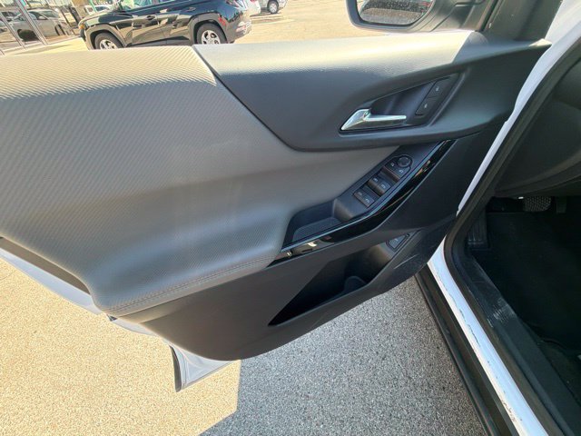Used 2025 Chevrolet Equinox LT w/ Convenience Package II AWD/4WD image 39