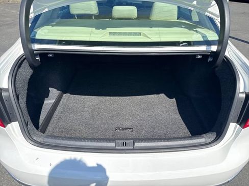 Used 2013 Volkswagen Passat 2.5 SEL FWD image 13