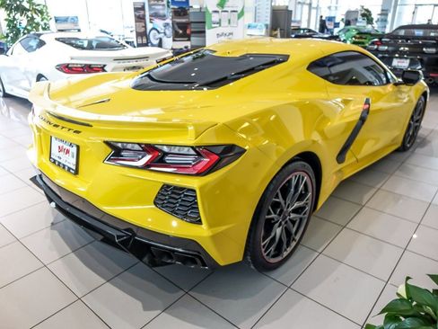 Used 2025 Chevrolet Corvette Stingray Coupe image 9