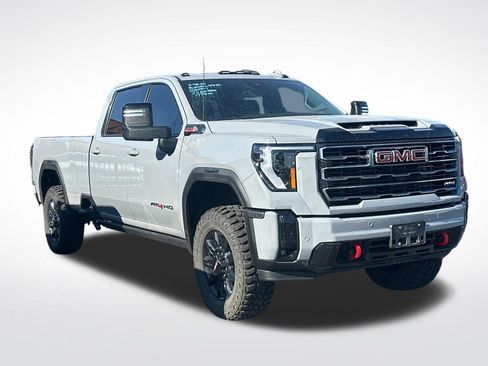 Used 2025 GMC Sierra 3500 AT4 w/ AT4 Premium Plus Package AWD/4WD image 36