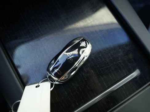 Used 2021 Tesla Model S Long Range Plus image 67