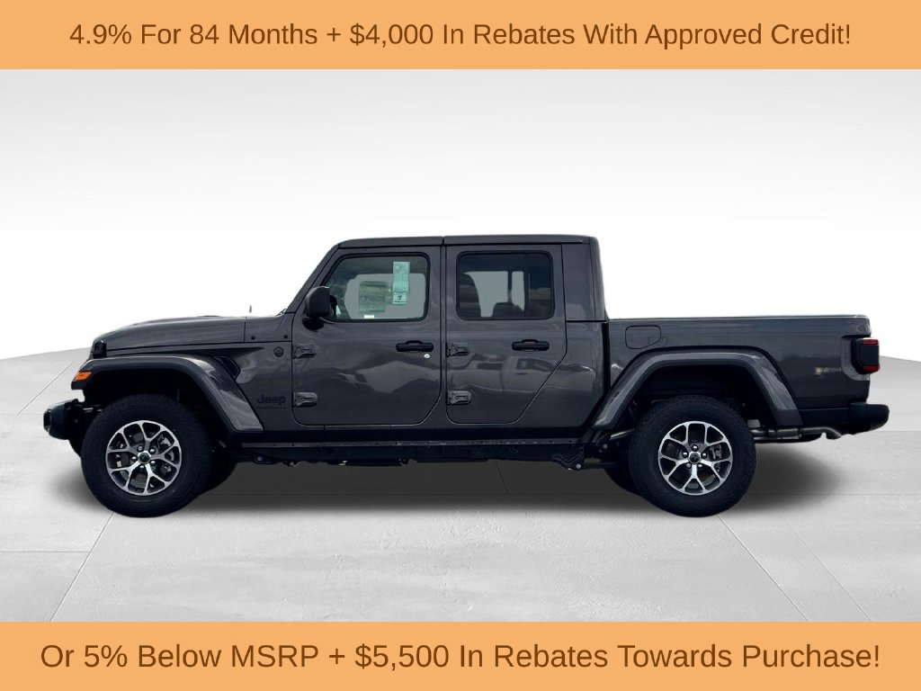 New 2026 Jeep Gladiator Sport AWD/4WD image 4