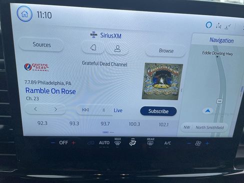 Used 2023 Ford Transit 350 XLT image 6