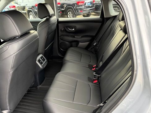 Used 2025 Acura ADX Base image 15