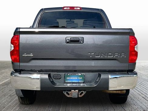 Used 2016 Toyota Tundra SR5 w/ SR5 Upgrade Package AWD/4WD image 7