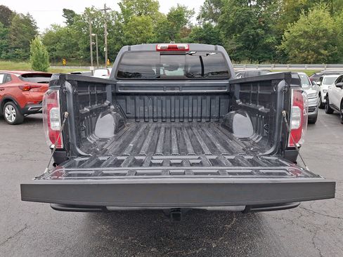 Used 2017 GMC Canyon SLE w/ SLE Convenience Package AWD/4WD image 28
