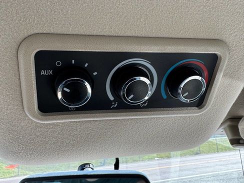 Used 2019 Chevrolet Express 2500 LS w/ Driver Convenience Package image 16