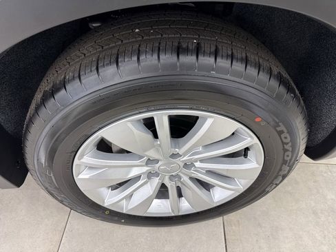 New 2026 Mitsubishi Outlander ES FWD image 43