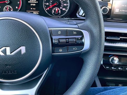 Used 2023 Kia K5 LXS image 12