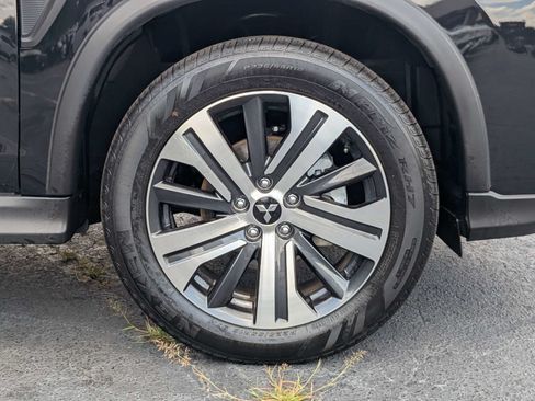 Used 2025 Mitsubishi Outlander Sport AWD image 11