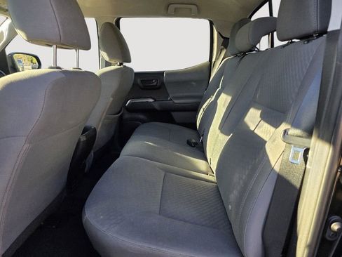 Used 2020 Toyota Tacoma SR5 image 13