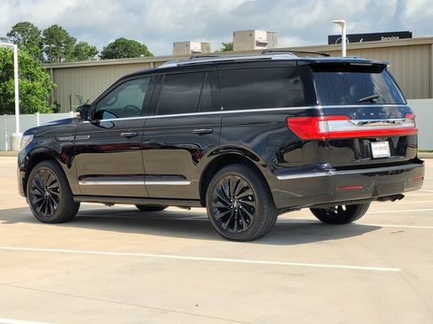 Used 2020 Lincoln Navigator Reserve w/ Equipment Group 208A Reserve AWD/4WD image 7