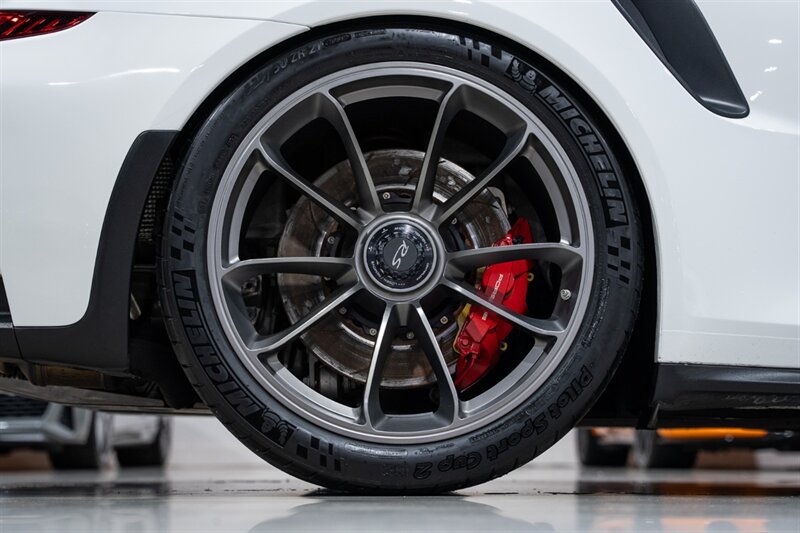 Used 2016 Porsche 911 GT3 RS RWD image 43