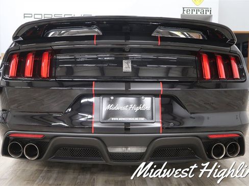 Used 2019 Ford Mustang Shelby GT350 w/ Technology Package RWD image 20