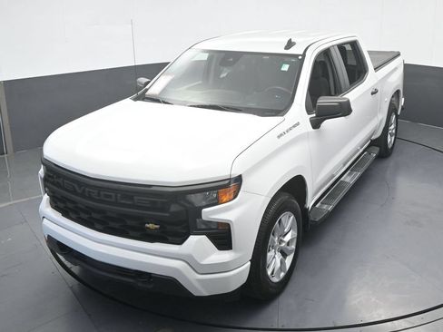 Used 2022 Chevrolet Silverado 1500 Custom RWD image 40